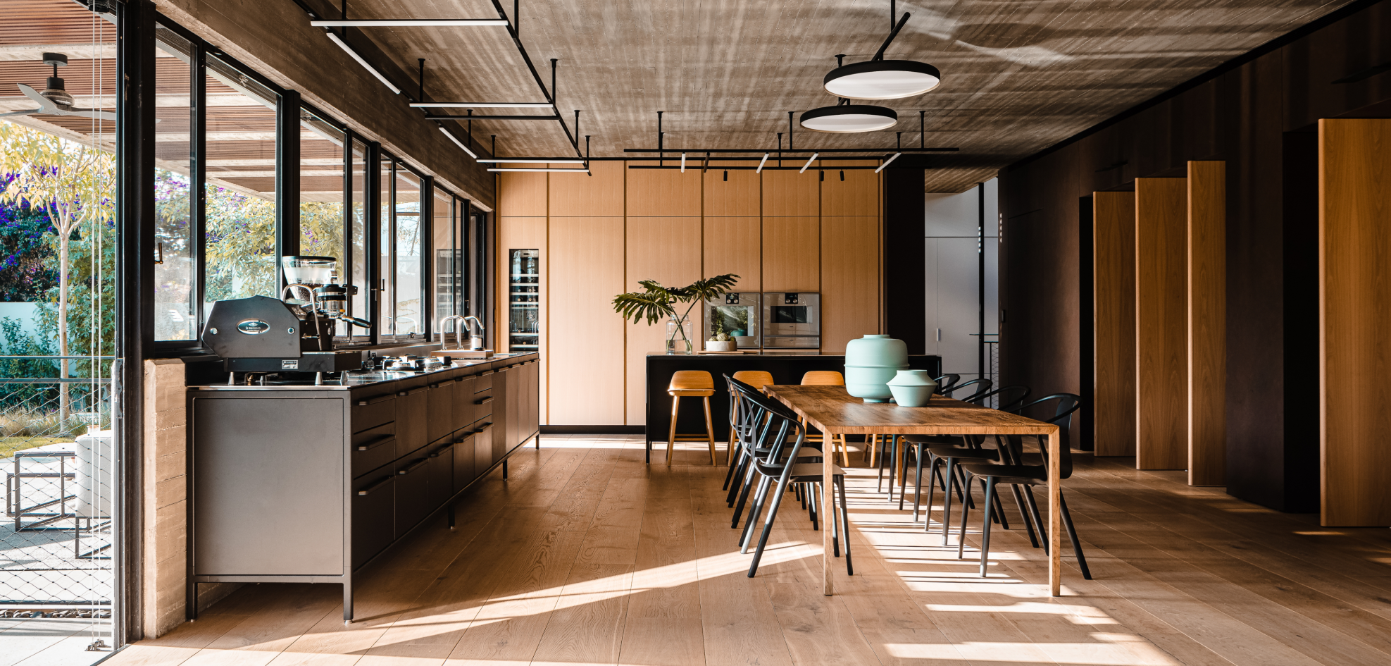 sc_1_main_img sc_1_main_img