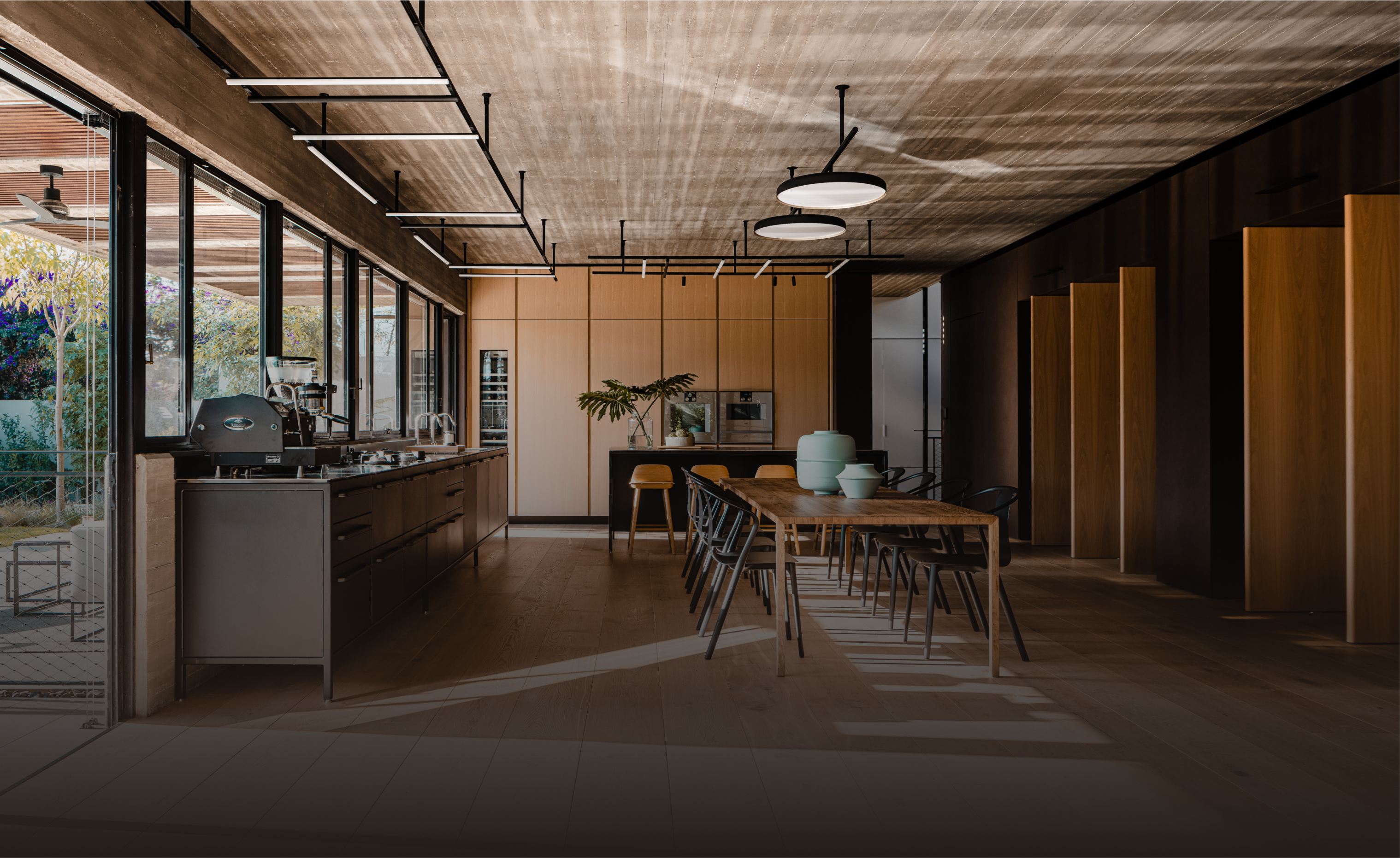 sc_3_main_img sc_3_main_img