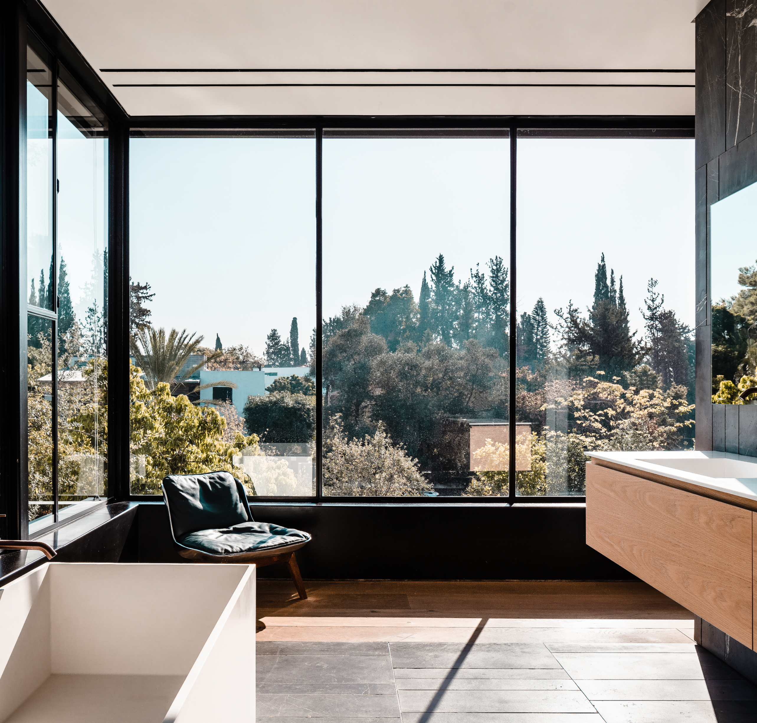 sc_6_main_img sc_6_main_img