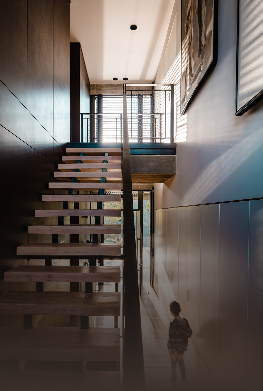 sc_8_center_img sc_8_center_img